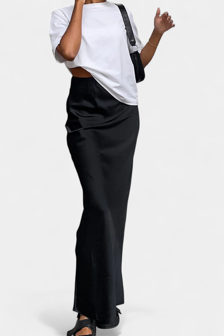 Fable Falda Maxi Utility Satin Negra Corte Fluido Estilo