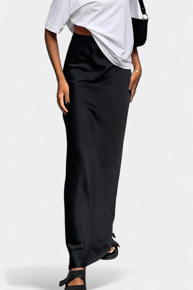 Fable Falda Maxi Utility Satin Negra Corte Fluido Estilo