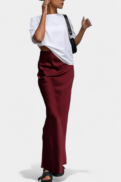 Fable Falda Maxi Utility Satin Negra Corte Fluido Estilo