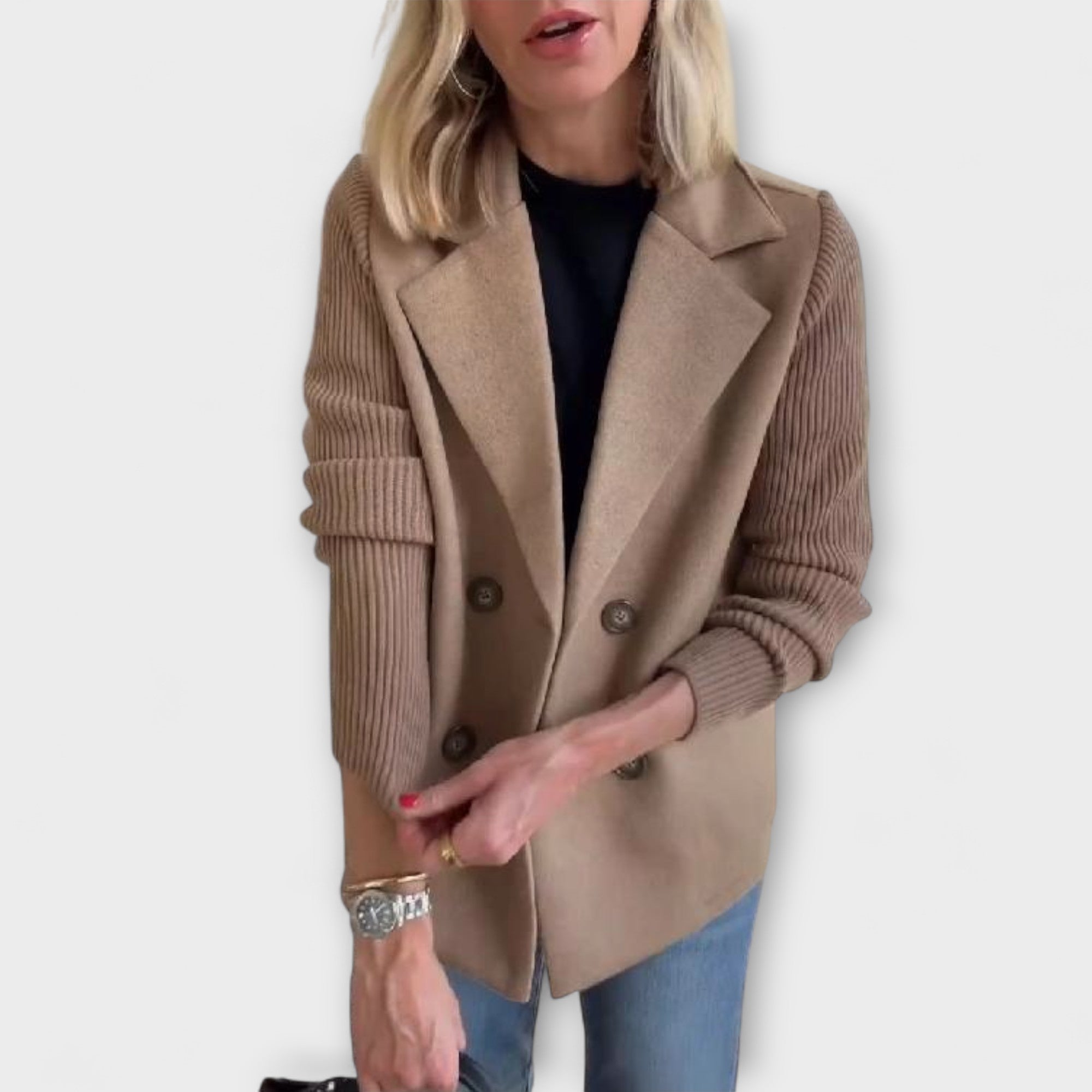 Sofía Blazer De Punto Con Mangas Tejidas Y Doble Botonadura