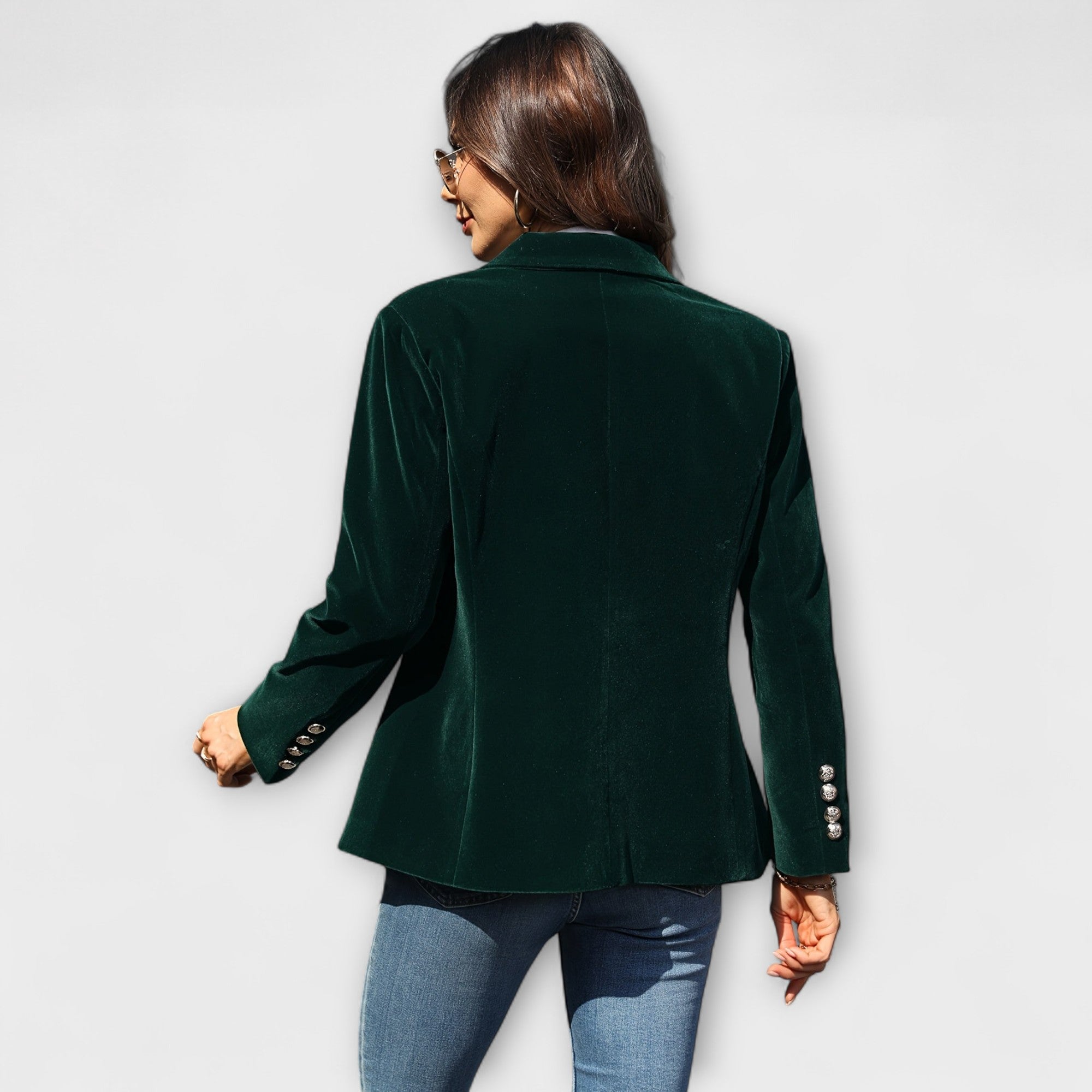 Ariadna Blazer Terciopelo Esmeralda Con Botones Dorados